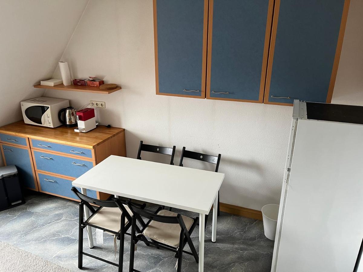 Ferienwohnung / Monteurzimmer Kitzingen Luaran gambar